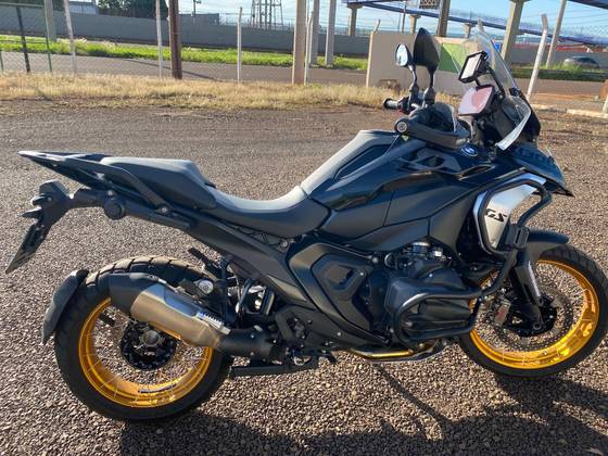 BMW R 1300 GS TRIPLE BLACK 